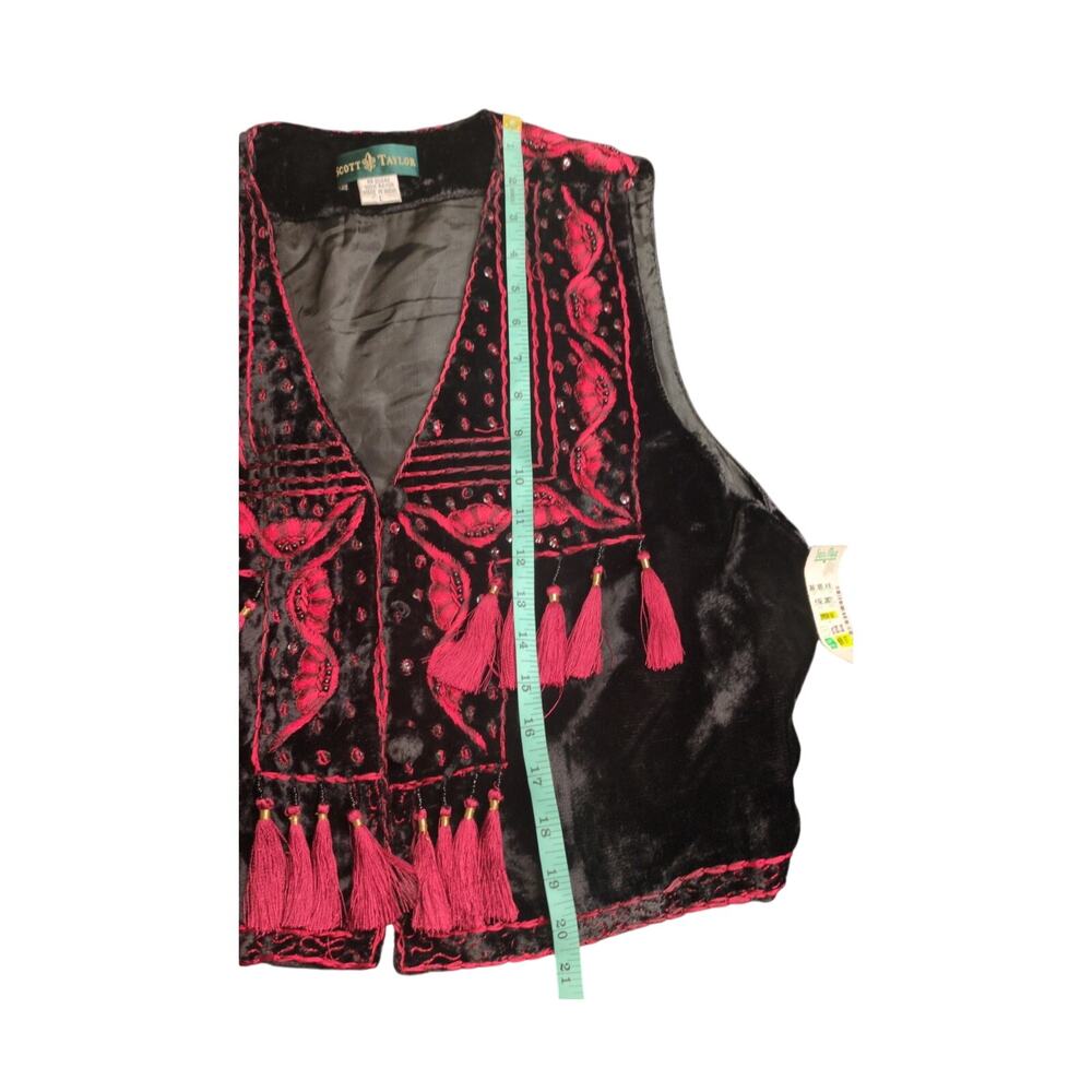 Scott Taylor NWT Deadstock Sz L Crushed Velvet Black and Red Cropped Vest FLAW - Picture 6 of 7